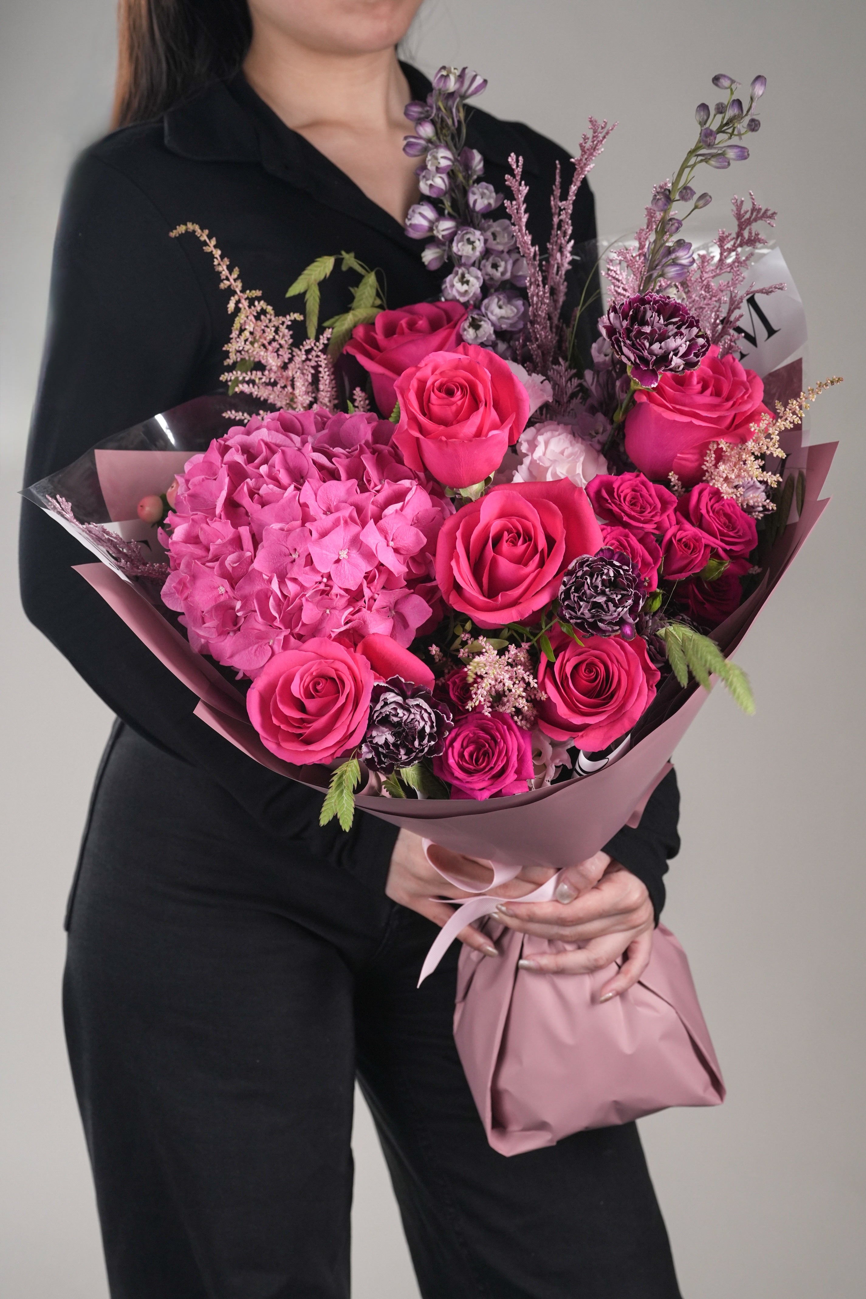 Alana pink rose bouquet with hydrangeas and carnations – Just Bloom Hong Kong
