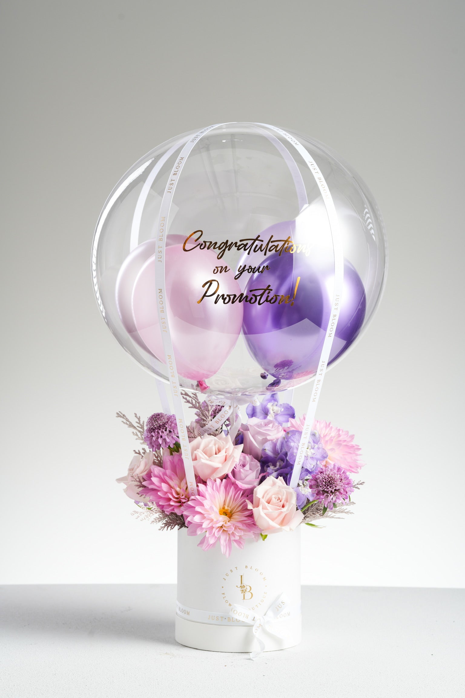 Angie flower box with pink Ecuadorian roses, dahlias, and scabiosas – Just Bloom HK