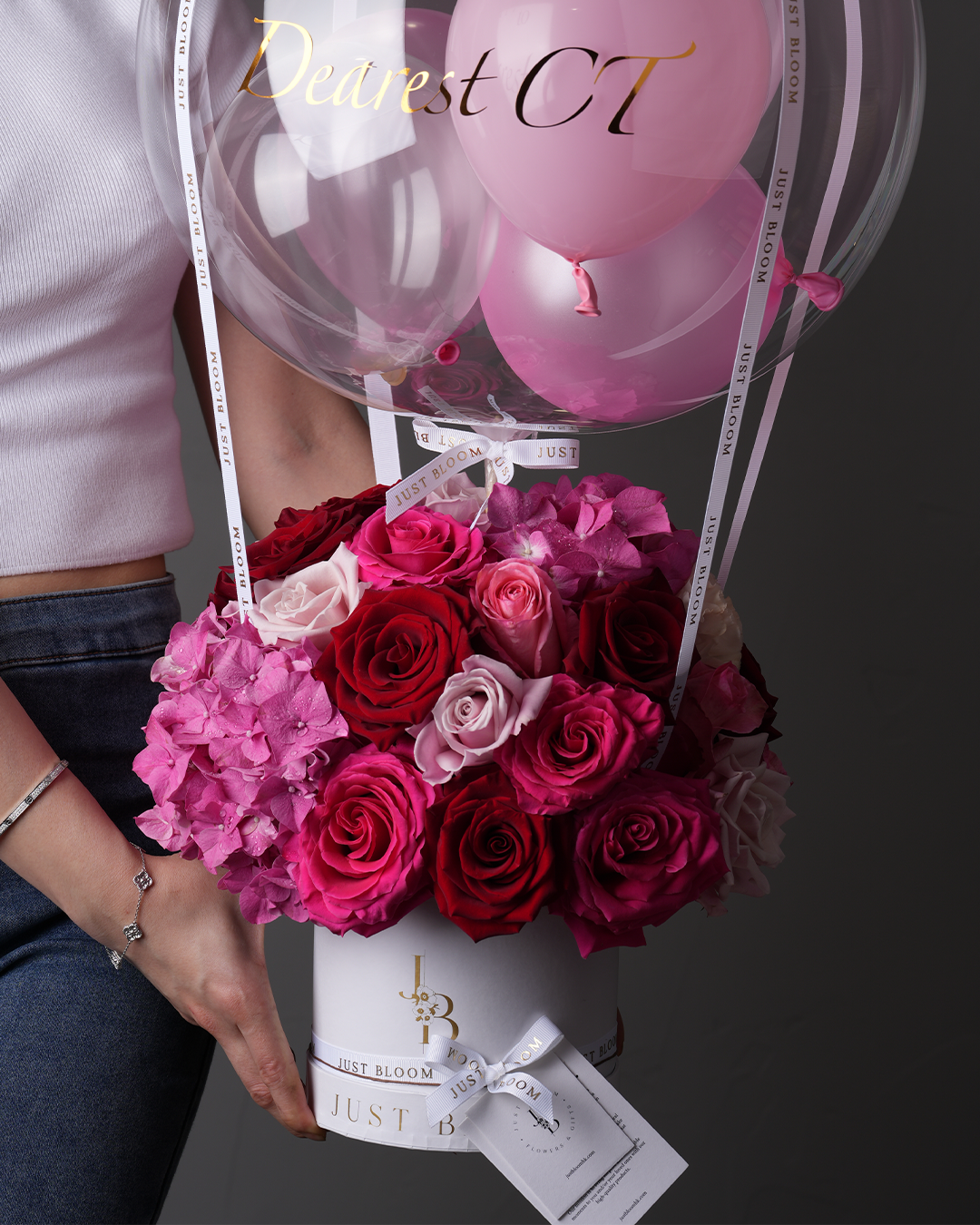 Alaia pink and red rose flower box with birthday balloon – Just Bloom Hong Kong