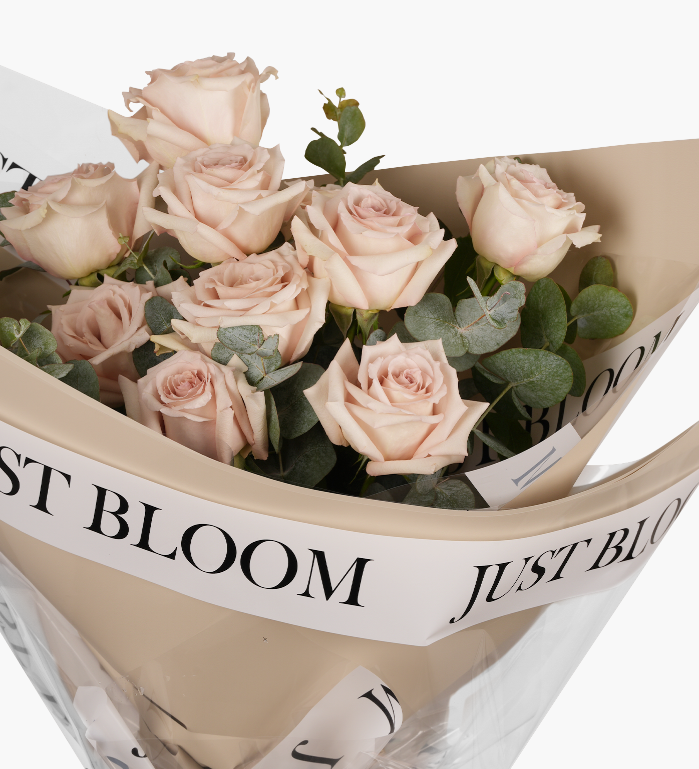 A Simple Rose Bouquet