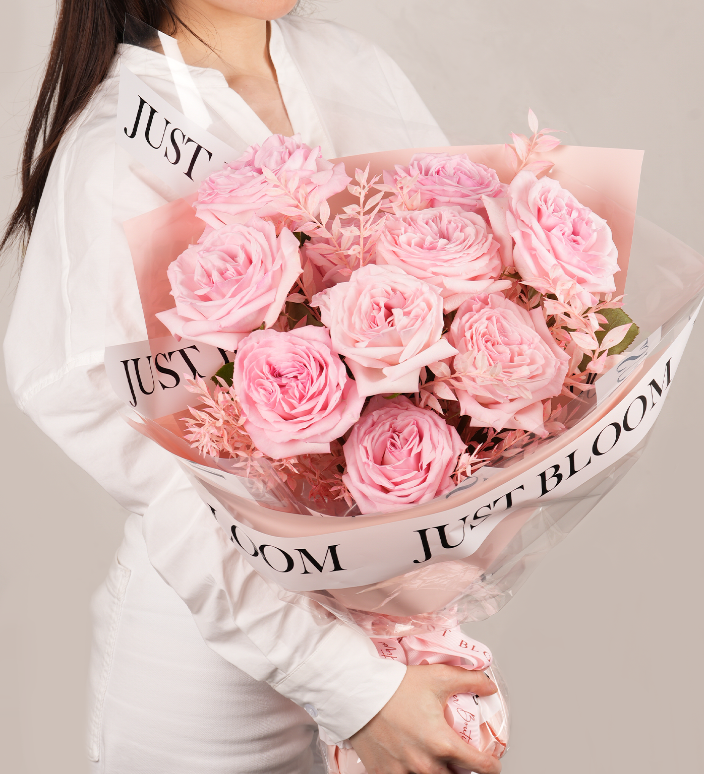 A Simple Rose Bouquet