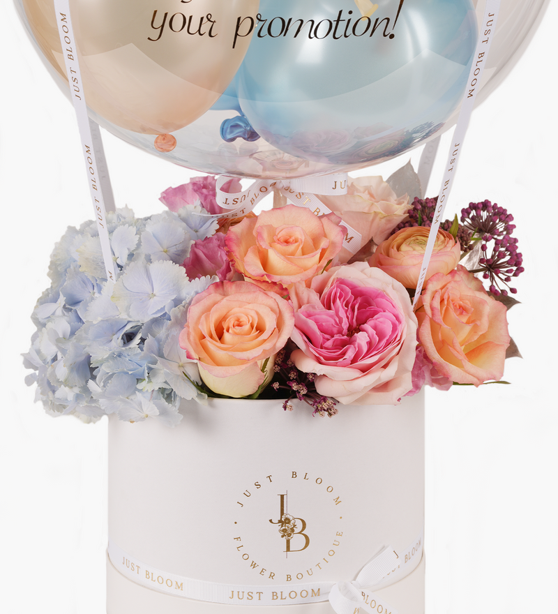 Ecuadorian Garden Roses, Ecuadorian Roses, Hydrangea, Pink, Orange and Blue Flower Box - Just Bloom Hong Kong Florist
