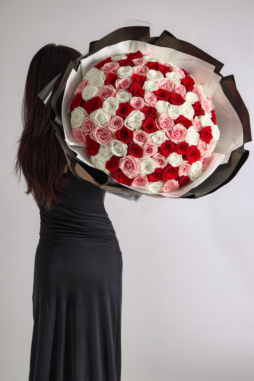 I Love You is True – 99 Ecuadorian Red Roses Bouquet | Just Bloom Hong Kong