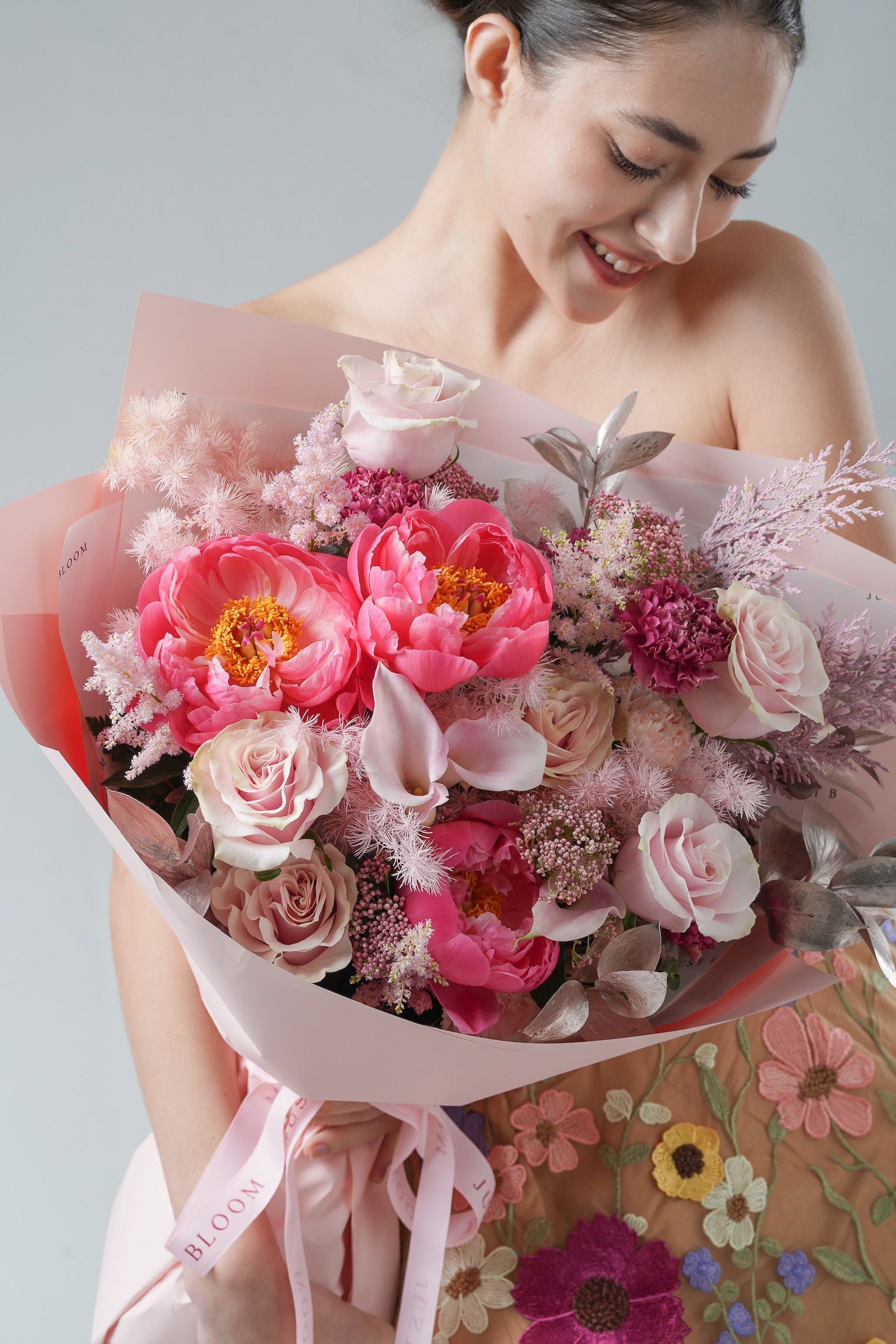 Her Moments premium pink peony rose bouquet calla lilies Hong Kong Just Bloom HK