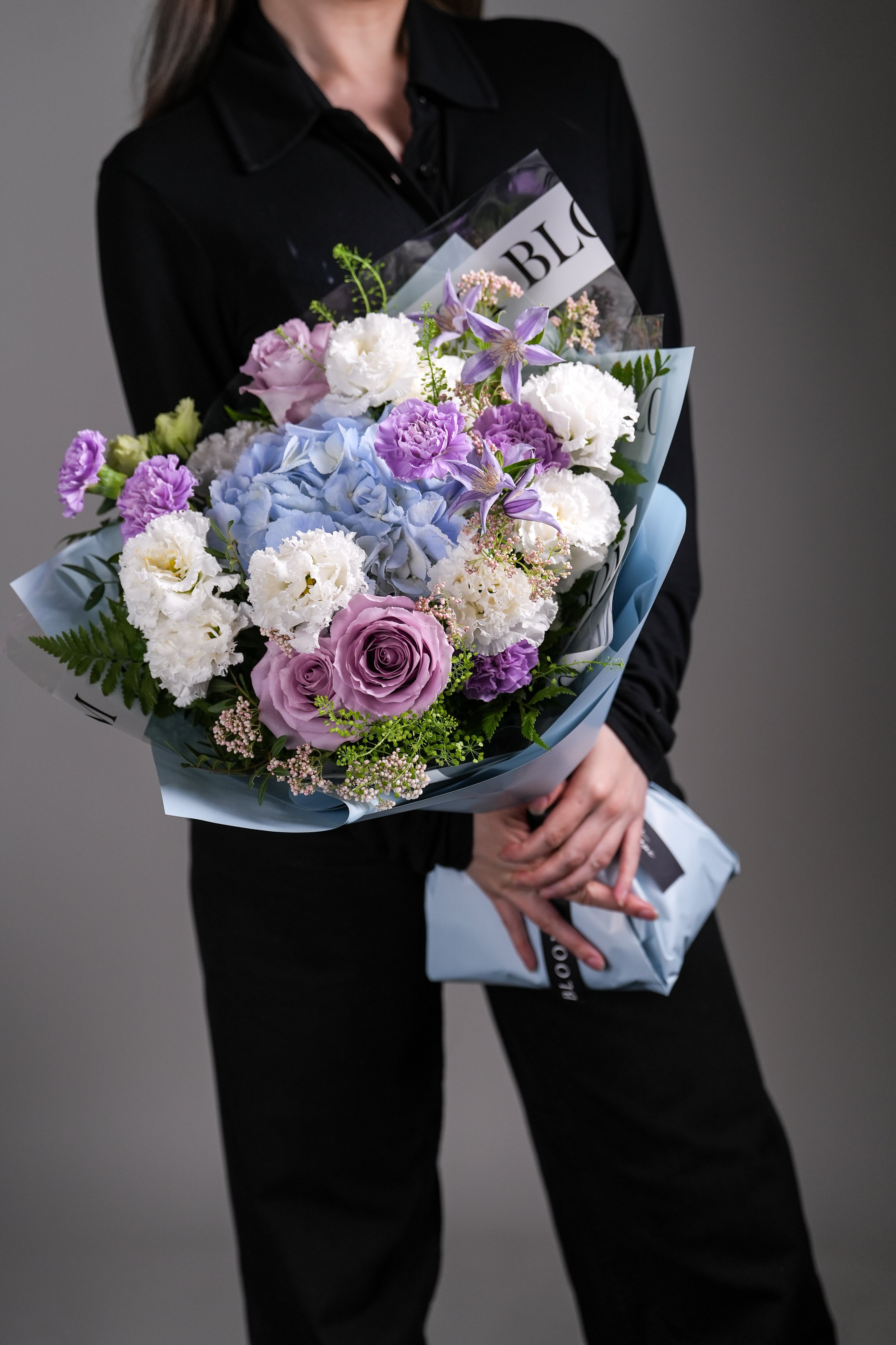 Jamie serene bouquet light blue hydrangeas purple roses clematis elegant Just Bloom HK