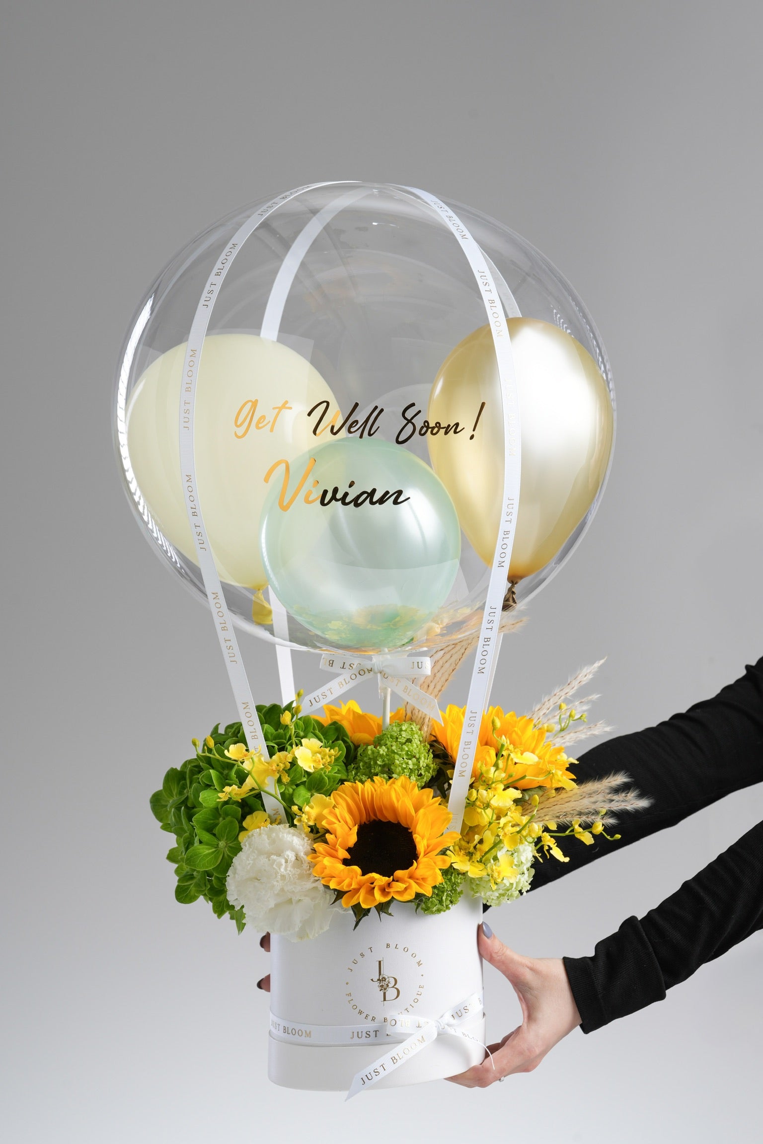 Jovie sunflower flower arrangement warmth encouragement gift Just Bloom HK
