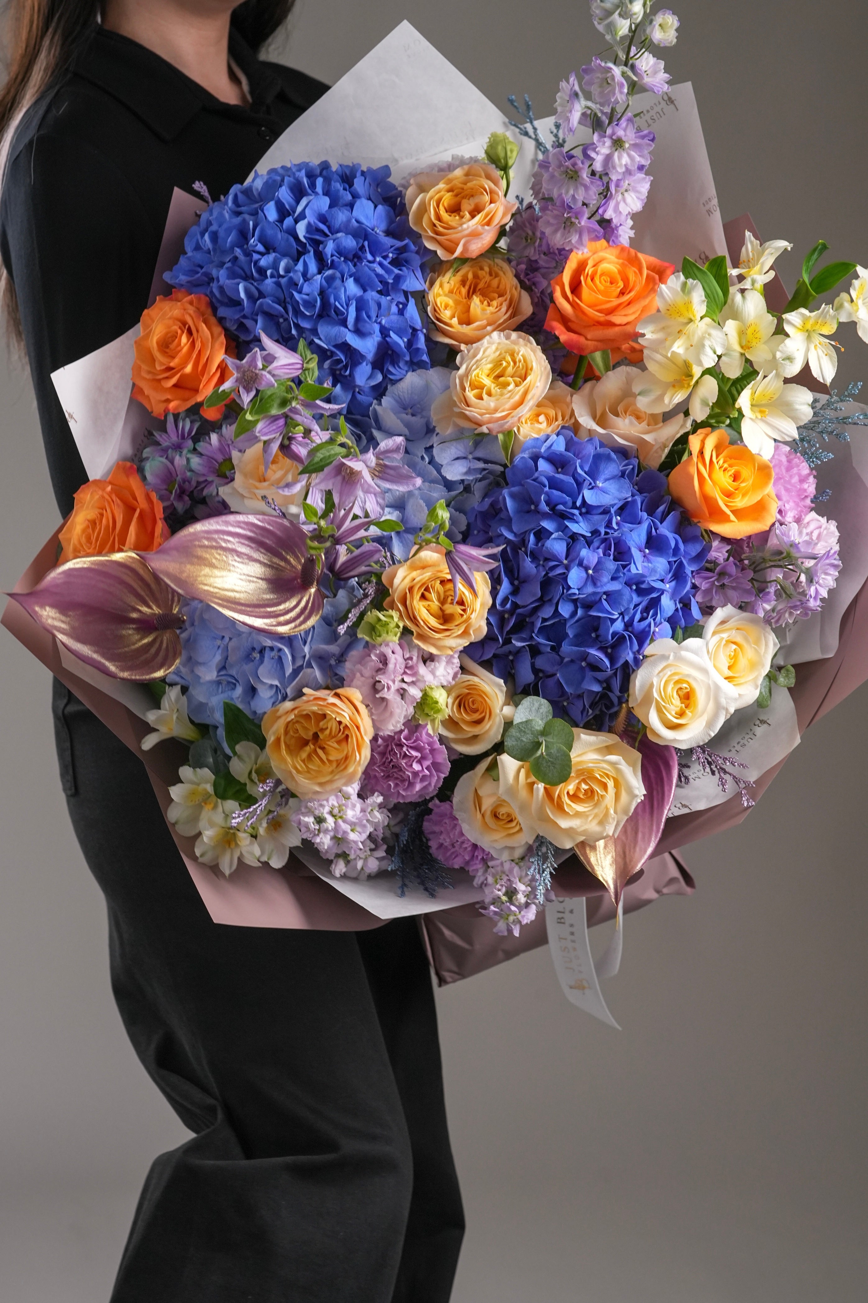 Juliana blue champagne purple rose hydrangea dreamy bouquet Ecuador roses Hong Kong Just Bloom HK