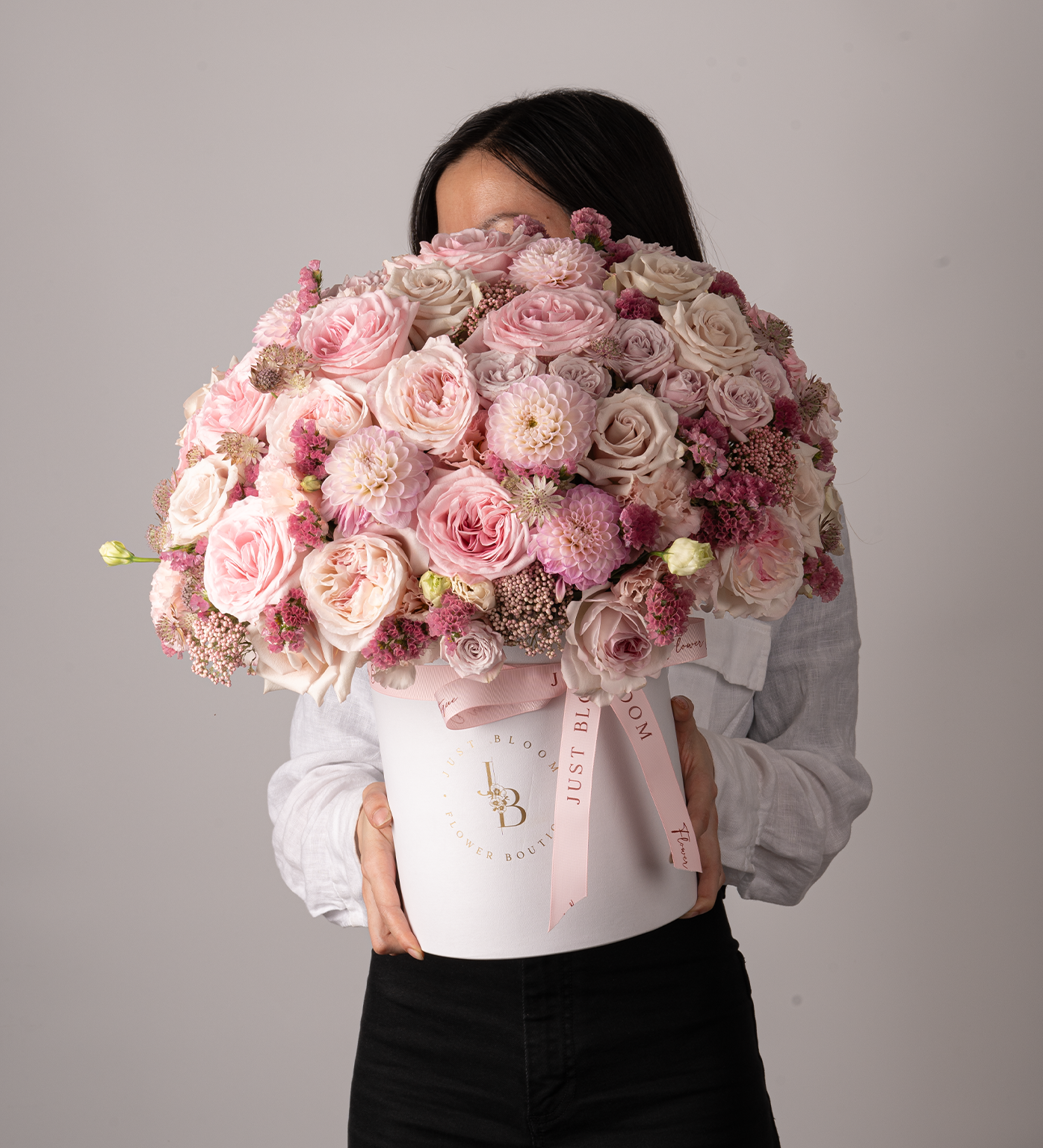 Just Bloom Stunning Flower Box - Premium Ecuadorian Roses, Garden Roses, Rice Flowers, Dahlias, Astrantias, and Eustomas in Enchanting Pink