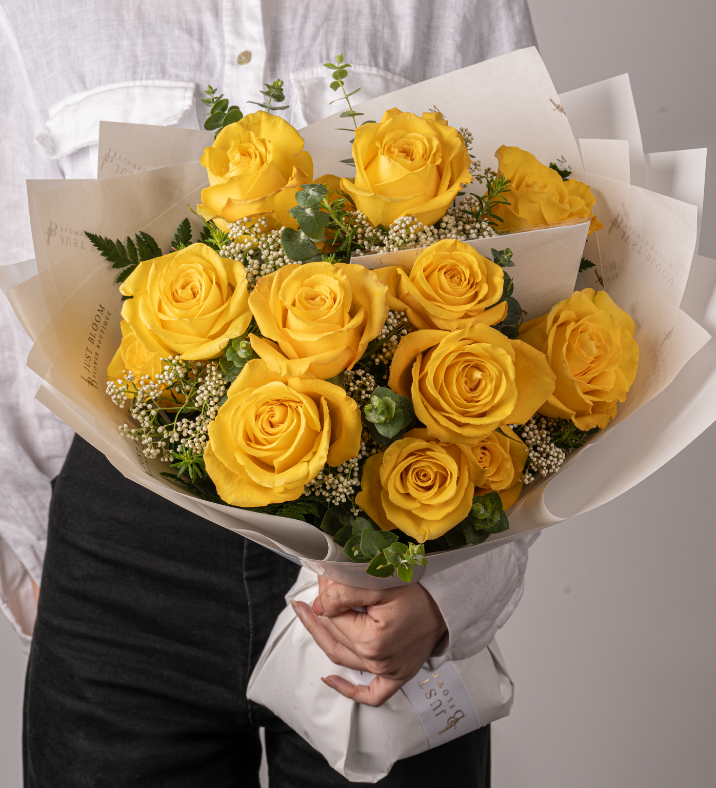 Just Bloom Stunning Yellow Bouquet - Premium Ecuadorian Roses and Dutch Rice Flowers