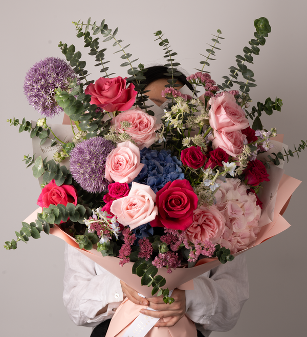 Whimsical Charm Bouquet - Premium Ecuadorian Roses and Dutch Flowers