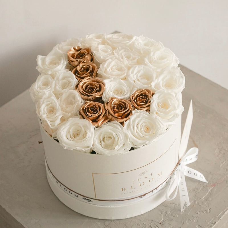 Bespoke English-letter preserved rose box