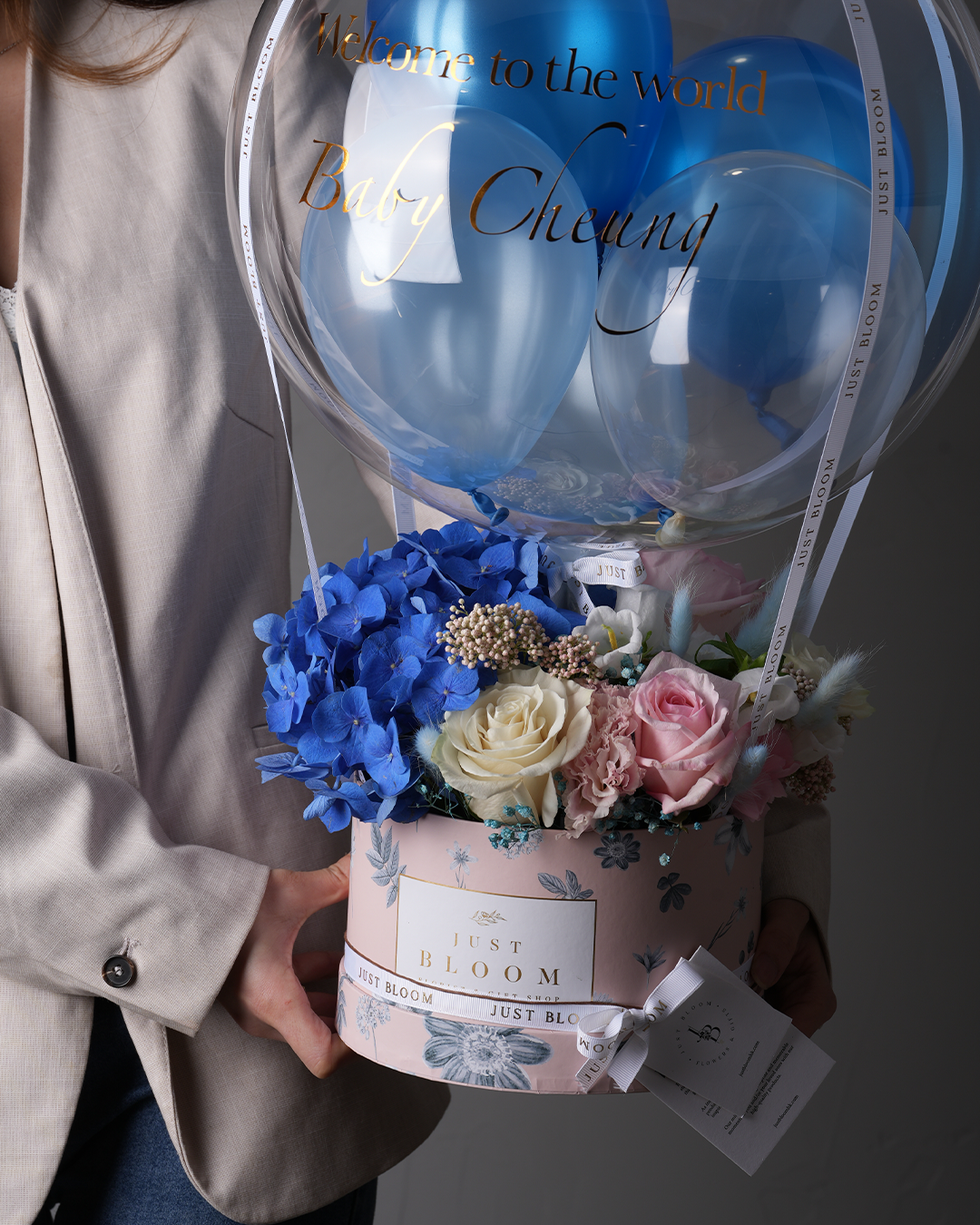 Athena Flower Box with Blue Hydrangeas, Roses and Customized Crystal Balloon – Front Close-up View by Just Bloom Hong Kong